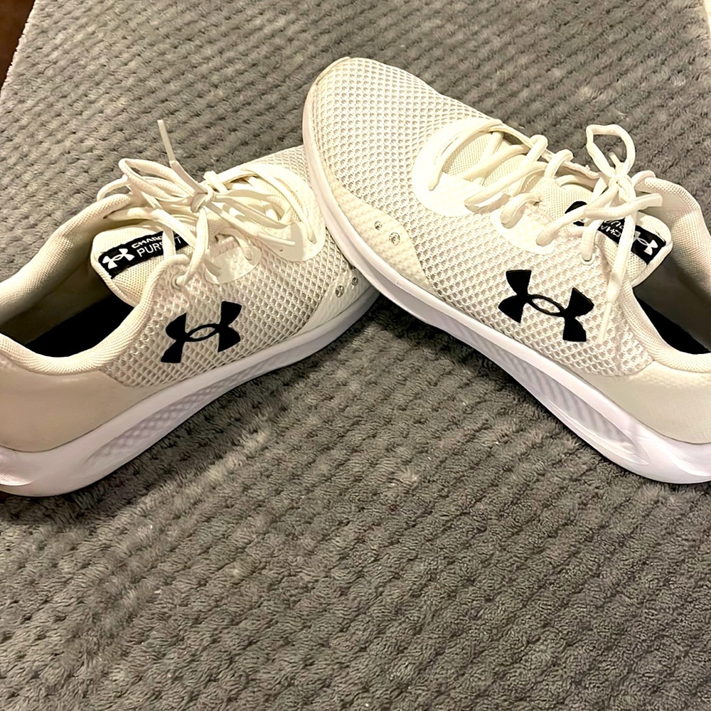 Size 12 Under Armour shoes.